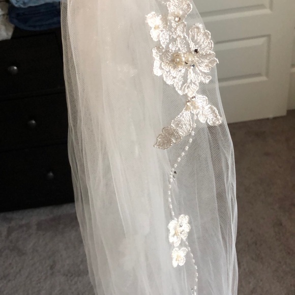 Brides & Hairpins DYANN VEIL nwot - Picture 5 of 14